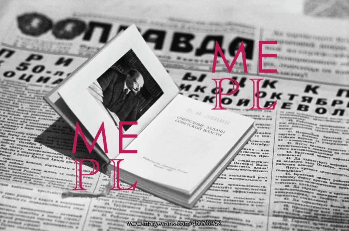 : Lenin's article miniature edition : Lenin's article miniature edition