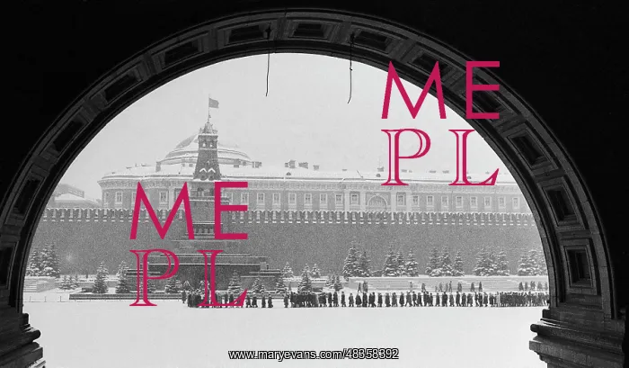 : To Lenin's Mausoleum, 1987 : To Lenin's Mausoleum, 1987