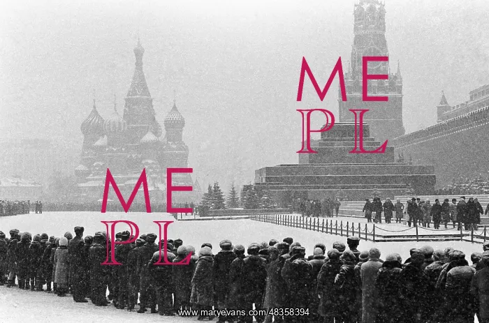 : To Lenin's Mausoleum, 1987 : To Lenin's Mausoleum, 1987