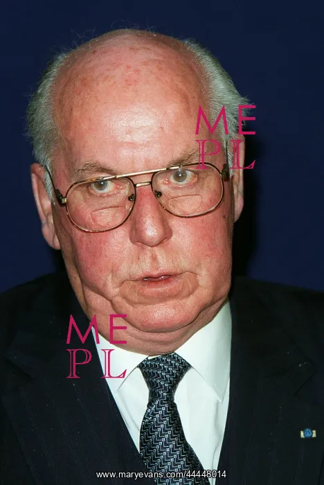 : Lennart Meri : Lennart Meri
