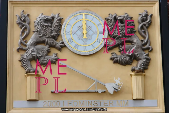 : Leominster Millennium Clock : Leominster Millennium Clock