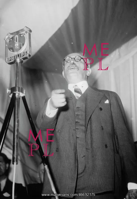 : LEon Blum. French politican LEon Blum. 1936. Photograph : LEon Blum. French politican LEon Blum. 1936. Photograph