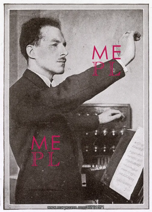 : Leon Theremin - performing in London : Leon Theremin - performing in London