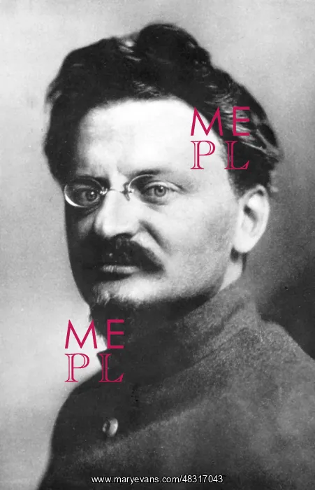 : Leon Trotsky, professional revolutionary : Leon Trotsky, professional revolutionary