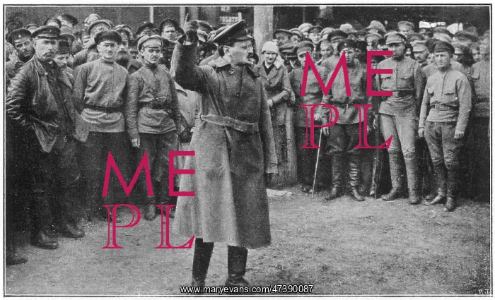 : Leon Trotsky with soldiers : Leon Trotsky with soldiers
