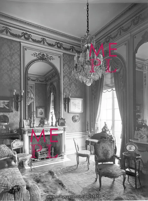: Leonard Albu's 1909 boudoir : Leonard Albu's 1909 boudoir