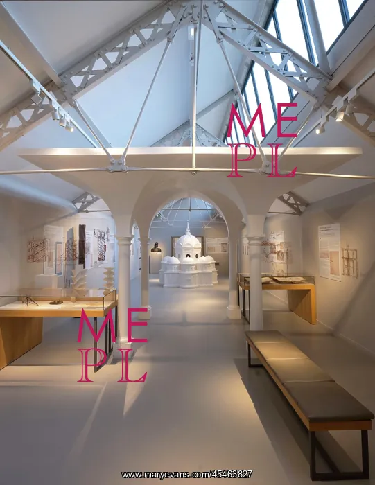 : Leonardo da Vinci gallery, Chateau du Clos Luce, Amboise : Leonardo da Vinci gallery, Chateau du Clos Luce, Amboise