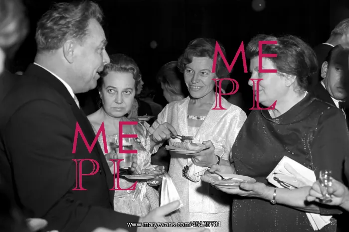 : Leonid Brezhnev : Leonid Brezhnev