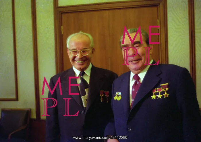 : Leonid Brezhnev and Gustav Husak, 1976 : Leonid Brezhnev and Gustav Husak, 1976