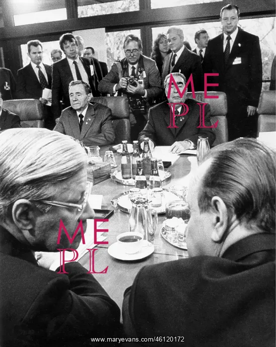 : Leonid Brezhnev and Helmut Schmidt : Leonid Brezhnev and Helmut Schmidt