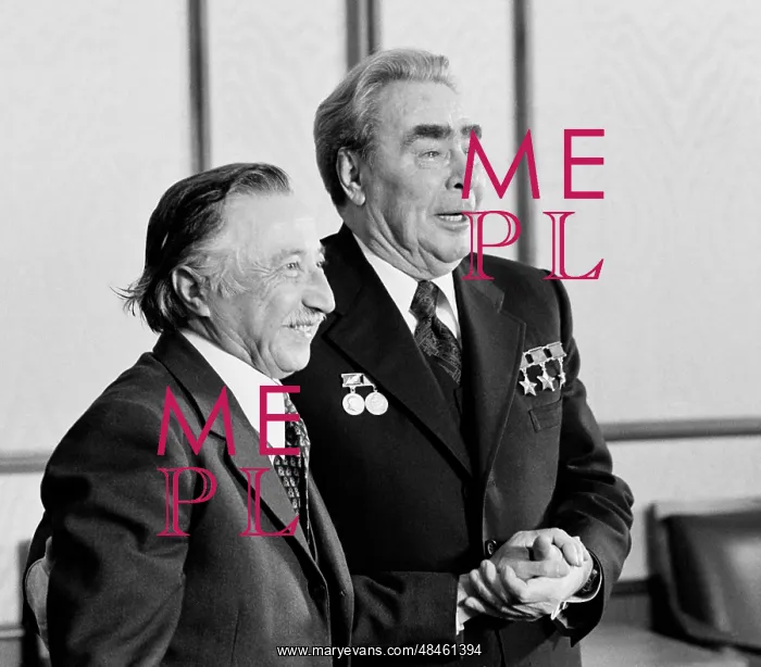 : Leonid Brezhnev and Luis Corvalan meet for talks, 1976 : Leonid Brezhnev and Luis Corvalan meet for talks, 1976