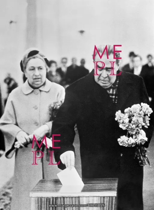 : Leonid Brezhnev votes, 1981 : Leonid Brezhnev votes, 1981