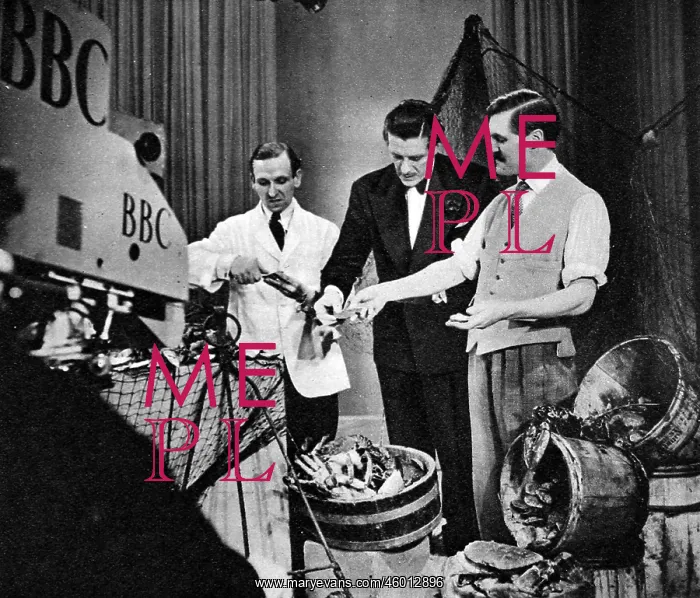 : Leslie Mitchell learns about oysters. A Picture Page broad : Leslie Mitchell learns about oysters. A Picture Page broad