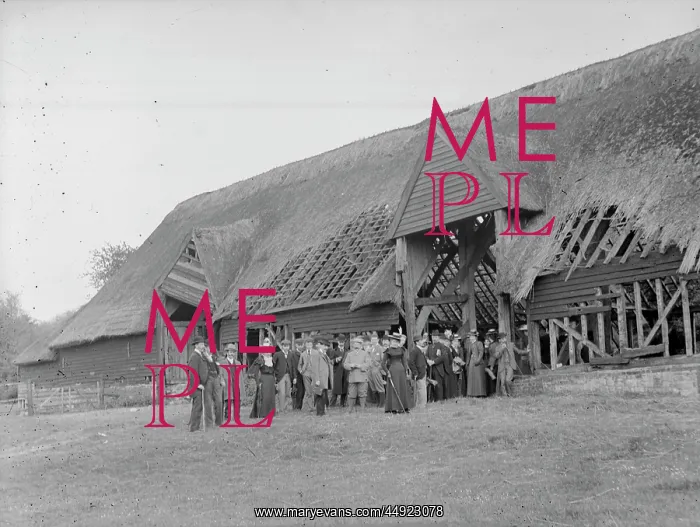 : Lesnes Abbey - Abbey Barn, exterior : Lesnes Abbey - Abbey Barn, exterior
