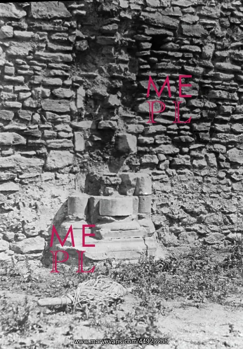 : Lesnes Abbey - N Aisle Respond : Lesnes Abbey - N Aisle Respond