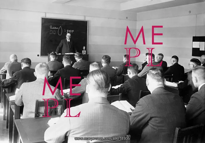 : Lesson in a police academy, 1931 : Lesson in a police academy, 1931