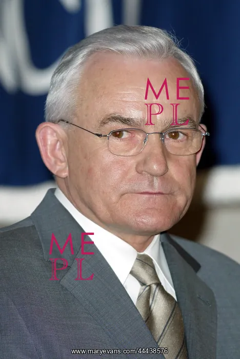 : Leszek Miller : Leszek Miller