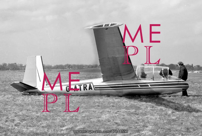 : Let L-13 Blanik G-ATRA : Let L-13 Blanik G-ATRA