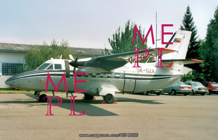 : LET L-410 Turbolet OK-DZA : LET L-410 Turbolet OK-DZA