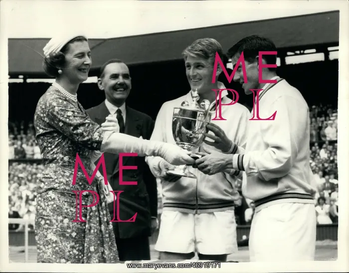 : Lew Hoad, Ken Rosewall and Duchess of Kent, Wimbledon : Lew Hoad, Ken Rosewall and Duchess of Kent, Wimbledon