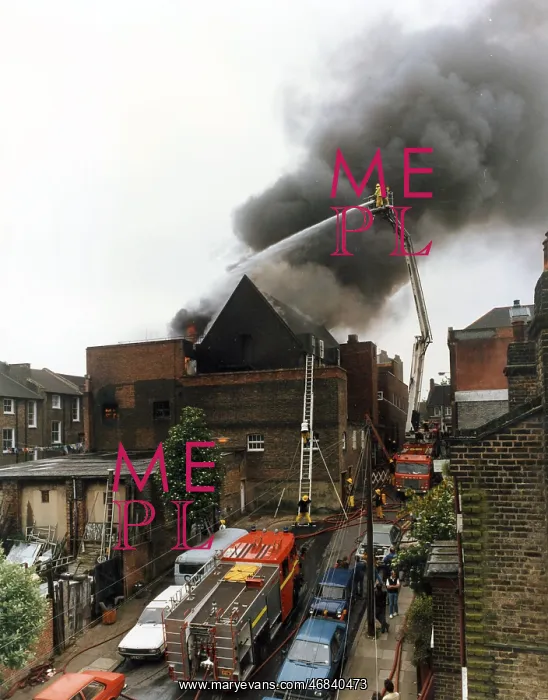 : LFCDA-LFB Woolworths fire, Crystal Palace SE19 : LFCDA-LFB Woolworths fire, Crystal Palace SE19