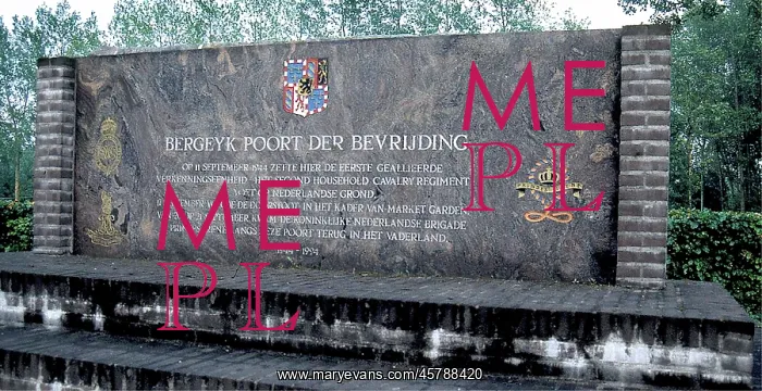 : The Liberation Gate Memorial, Dutch-Belgian border : The Liberation Gate Memorial, Dutch-Belgian border