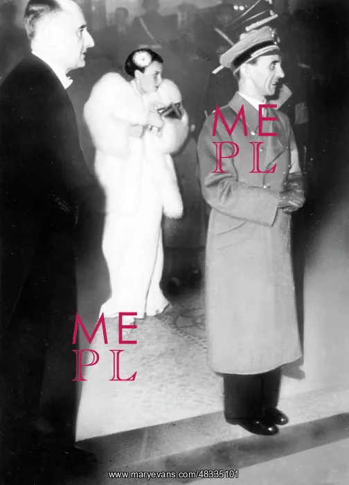 : Lida Baarova and Joseph Goebbels, 1938 : Lida Baarova and Joseph Goebbels, 1938