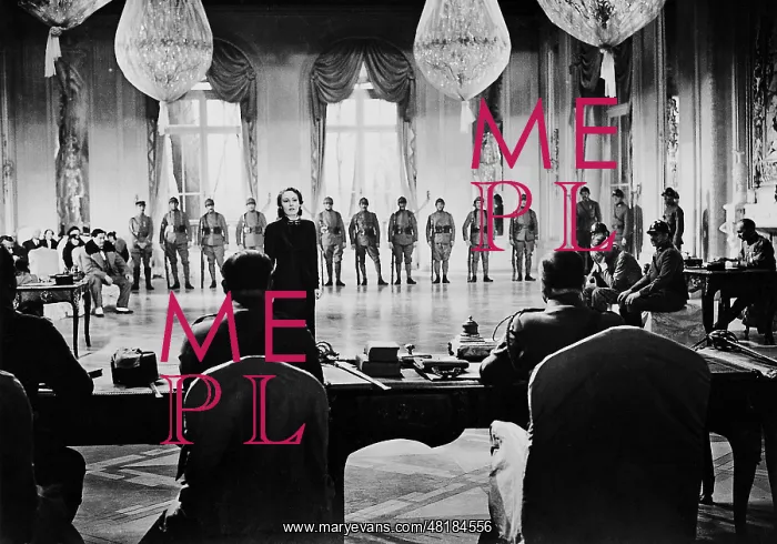 : Lida Baarova in the Patriots, 1937 : Lida Baarova in the Patriots, 1937