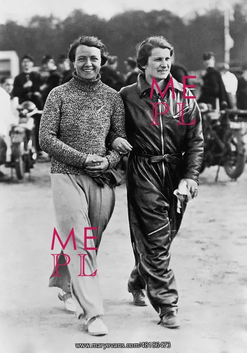 : Liesel Bach and Helene Boucher, 1935 : Liesel Bach and Helene Boucher, 1935