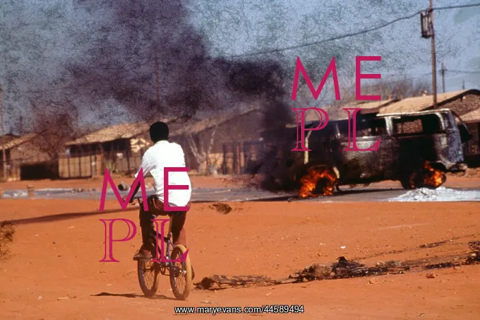  : Life in the informal settlement  /  squatter camps