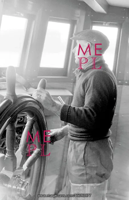 : Life on a North Sea trawler : Life on a North Sea trawler