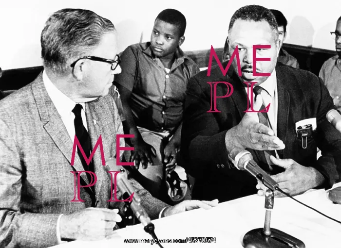 : Former light heavyweight champion Archie Moore : Former light heavyweight champion Archie Moore