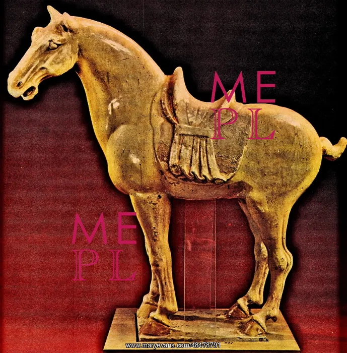 : Light-Yellow Glazed Horse : Light-Yellow Glazed Horse