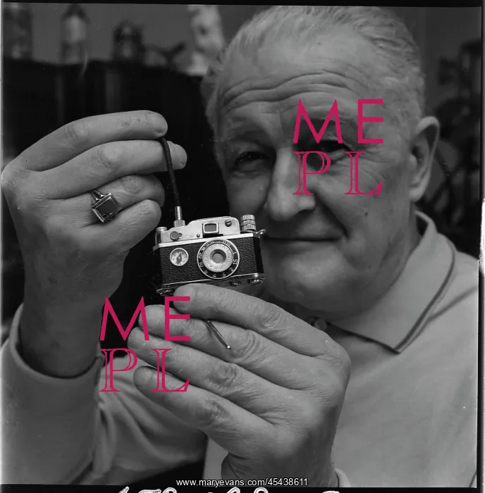 : Lighter, Karel Zezula, collector, camera, ring : Lighter, Karel Zezula, collector, camera, ring