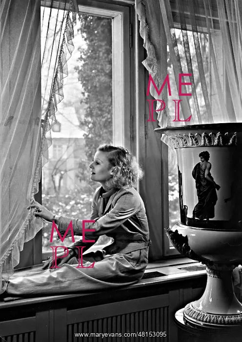 : Lilian Harvey, 1936 : Lilian Harvey, 1936