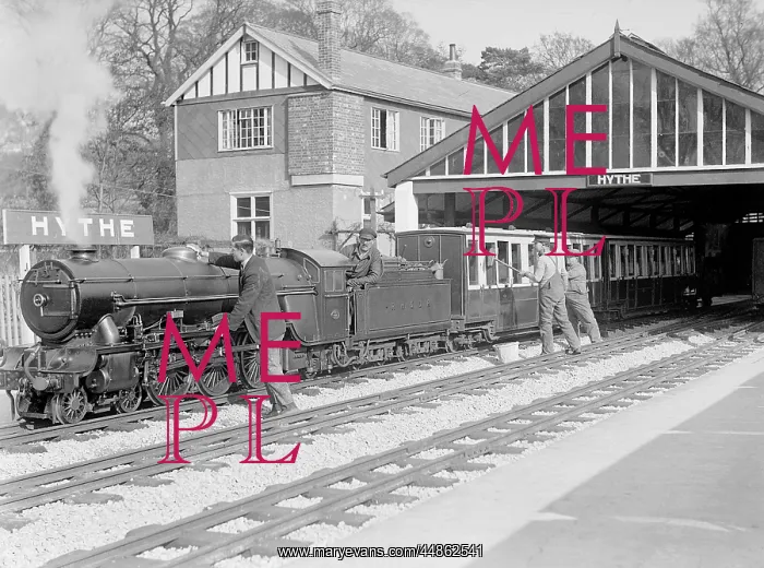: LILLIPUTIAN TRAIN : LILLIPUTIAN TRAIN