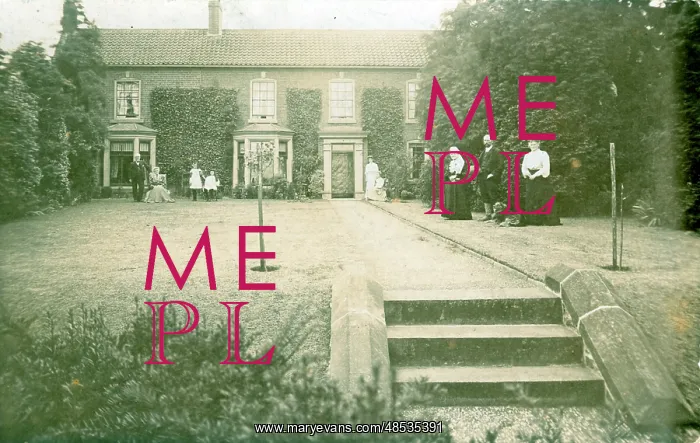 : Limestone Hill, Tickhill, Yorkshire : Limestone Hill, Tickhill, Yorkshire