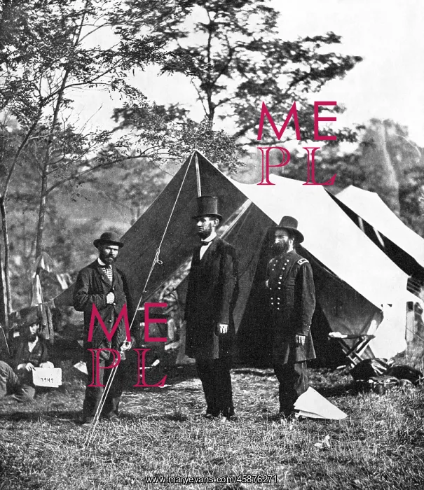 : LINCOLN AT ANTIETAM / PHOT : LINCOLN AT ANTIETAM / PHOT