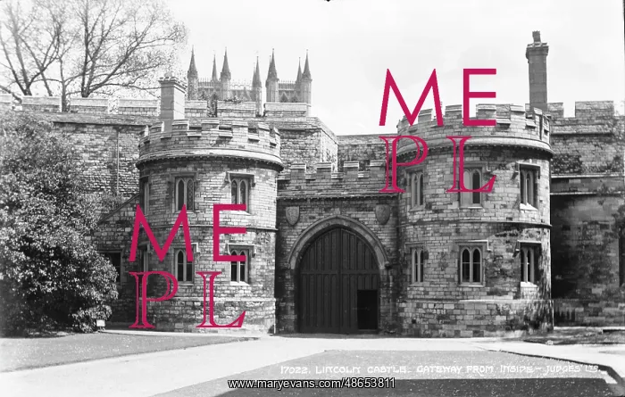 : Lincoln Castle Gateway : Lincoln Castle Gateway