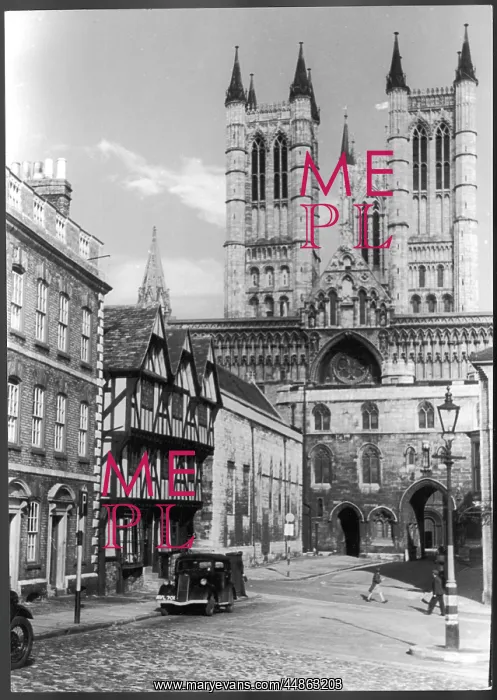 : LINCOLN CATHEDRAL 1940S : LINCOLN CATHEDRAL 1940S