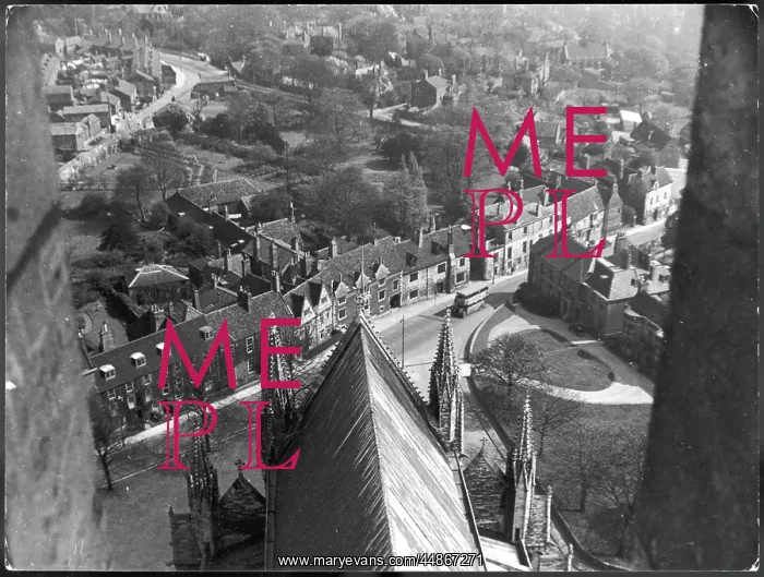 : LINCOLN FROM CATHEDRAL : LINCOLN FROM CATHEDRAL