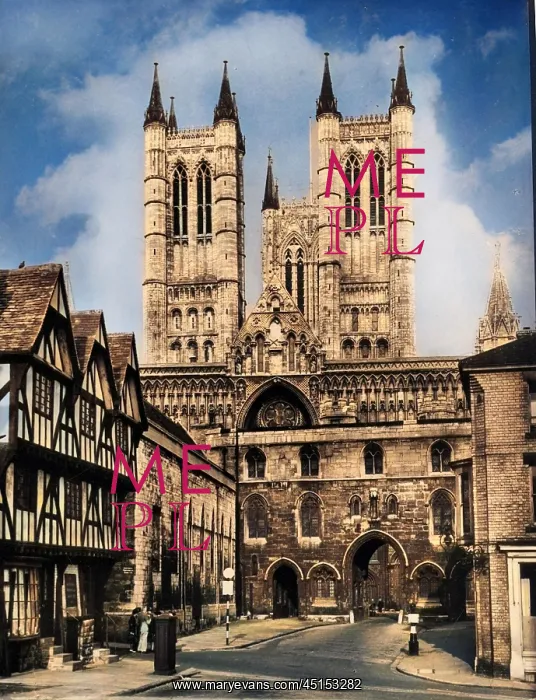: LINCOLN CATHEDRAL : LINCOLN CATHEDRAL