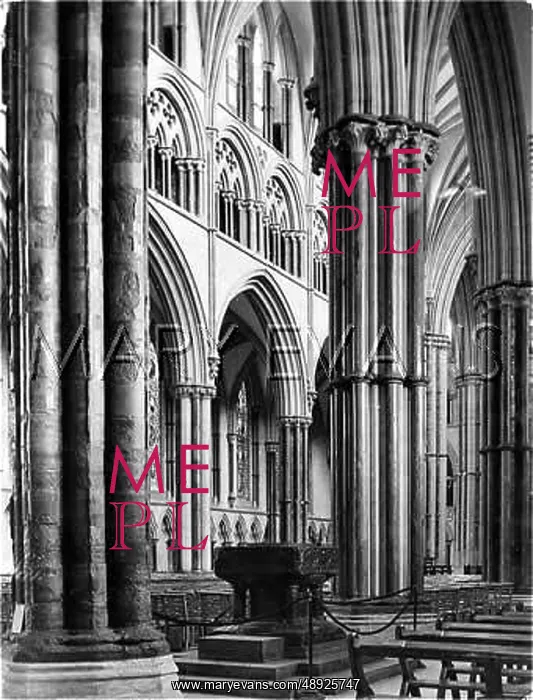 : LINCOLN CATHEDRAL : LINCOLN CATHEDRAL