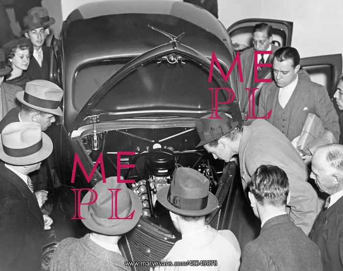 : Lincoln Zephyr, 1935 : Lincoln Zephyr, 1935