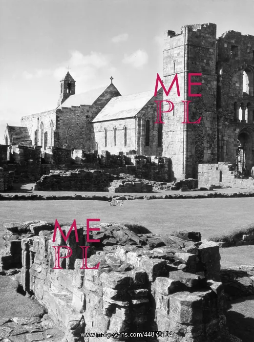 : LINDISFARNE CHURCH : LINDISFARNE CHURCH