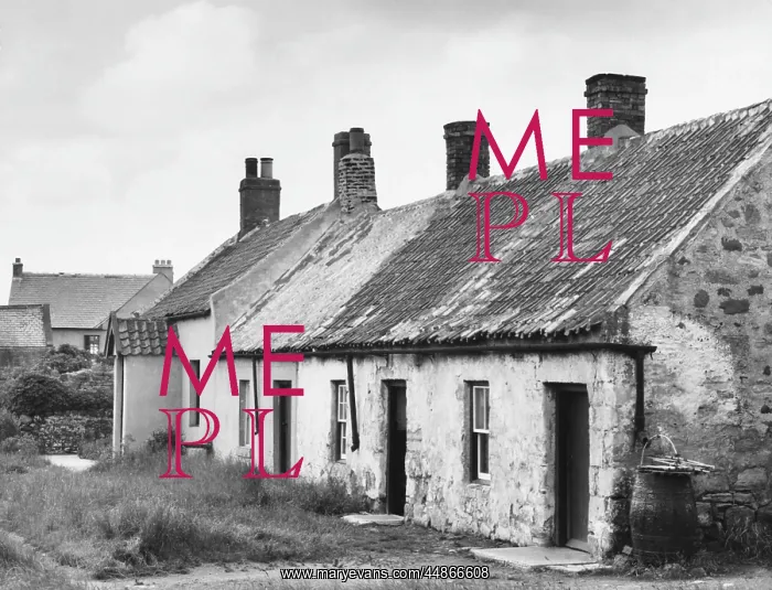 : LINDISFARNE COTTAGES : LINDISFARNE COTTAGES