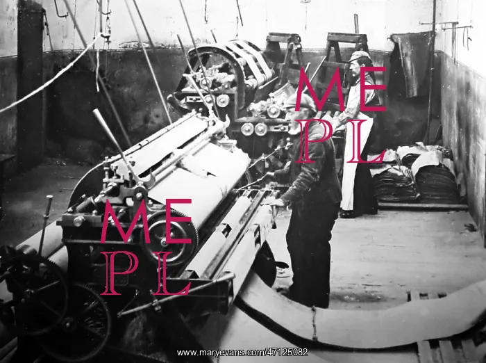  : Linen manufacture, Cropping machine