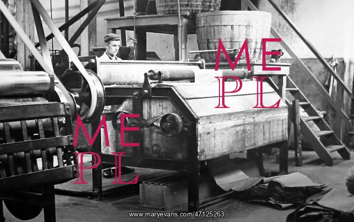  : Linen manufacture, Damping machine