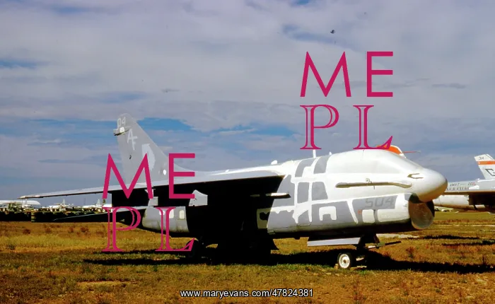 : Ling Temco-Vought A-7A Corsair ii : Ling Temco-Vought A-7A Corsair ii