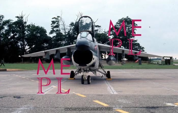 : Ling-Temco-Vought A-7D Corsair II : Ling-Temco-Vought A-7D Corsair II